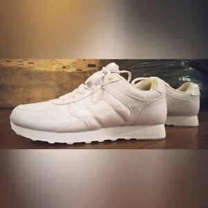 Levi’s Tessa UL Comfort Sneaker